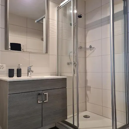- Jungfrau Apartman *