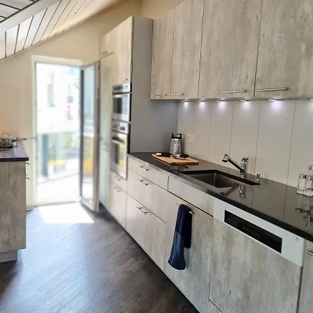 - Jungfrau Apartman *